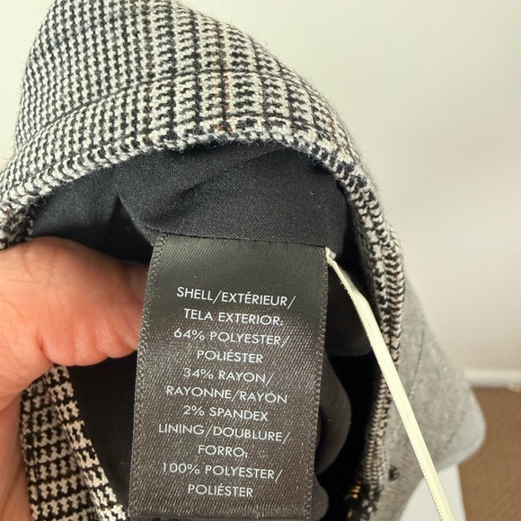 Ann Taylor Black And White Plaid Flounce Hem Skirt - Picture 8 of 8